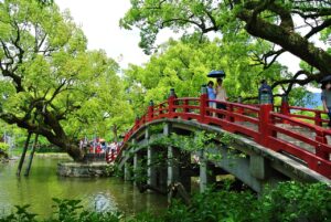 福岡でカップルにおすすめの神社で御朱印を集める方法は？